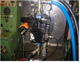 Démontage Expertise Réparation Remontage Essais sur banc d'une pompe hydrauliqueSAUER 90R100