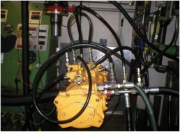 Démontage Expertise Réparation Remontage Essais sur banc d'une pompe hydraulique LIEBHERR LPVD