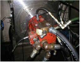 Démontage Expertise Réparation Remontage Essais sur banc d'une pompe hydraulique-VONROLL-PMX