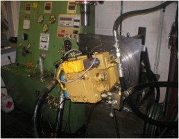 Démontage Expertise Réparation Remontage Essais sur banc d'une pompe hydraulique LIEBHERR A4VD250