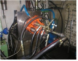 Démontage Expertise Réparation Remontage Essais sur banc d'une pompe hydraulique SAUER SPV25