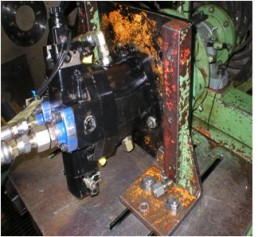 Démontage Expertise Réparation Remontage Essais sur banc d'un moteur hydraulique- rexroth - A6VM107