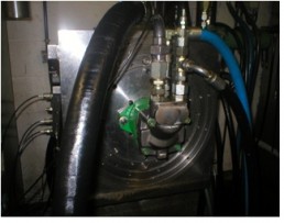 Démontage Expertise Réparation Remontage Essais sur banc d'un moteur hydraulique-VOLVO