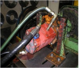 Démontage Expertise Réparation Remontage Essais sur banc d'un moteur hydraulique-VONROLL-MFKW